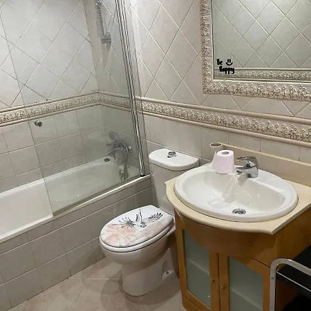 Apartment Xryhomes I Residencial En Jerez 4 Hab, 2 Banos, 7pax, 10 Min Del Centro *